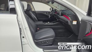 Kia K8 Noblesse 2025 года из Южной Кореи
