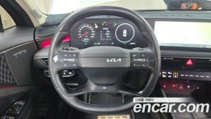 Kia K8 Noblesse 2025 года из Южной Кореи