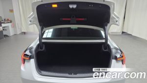 Kia K8 Noblesse 2025 года из Южной Кореи