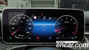 Mercedes-Benz C-Class C200 Avantgarde 2024 года из Южной Кореи