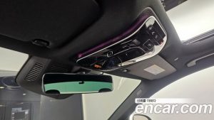 Mercedes-Benz C-Class C200 Avantgarde 2024 года из Южной Кореи