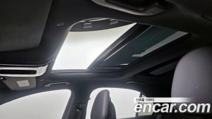 Mercedes-Benz C-Class C200 Avantgarde 2024 года из Южной Кореи