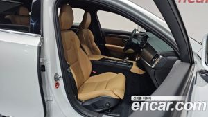 Volvo S90 B6 AWD ULTIMATE Bright 2023 года из Южной Кореи