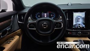 Volvo S90 B6 AWD ULTIMATE Bright 2023 года из Южной Кореи