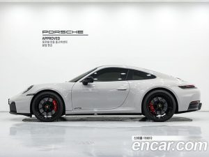 Porsche 911 CARRERA 4 GTS 2025 года из Южной Кореи
