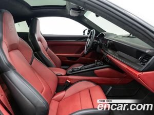 Porsche 911 CARRERA 4 GTS 2025 года из Южной Кореи