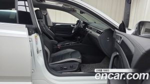 Volkswagen Arteon 2.0 TDI Prestige 2022 года из Южной Кореи