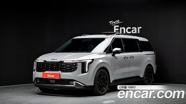 Kia Canival 7-Seater Gravity 2025 года из Кореи