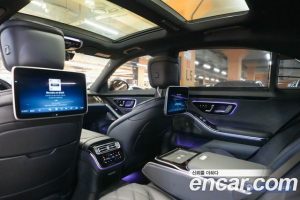 Mercedes-Benz S-Class S450L 4MATIC 2024 года из Южной Кореи