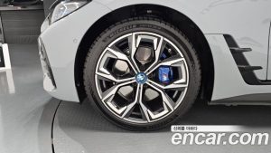 BMW i4 eDrive40 M Sport PRO 2024 года из Южной Кореи