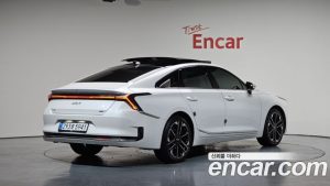 Kia K8 Signature 2025 года из Южной Кореи