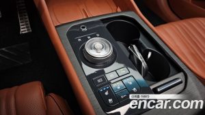 Kia K8 Signature 2025 года из Южной Кореи
