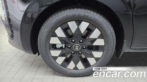Hyundai Staria 4WD Lounge 7-Seater 2025 года из Южной Кореи