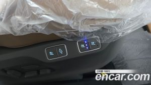 Hyundai Staria 4WD Lounge 7-Seater 2025 года из Южной Кореи