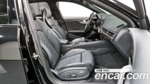 Audi S4 3.0 TFSI 4WD 2023 года из Южной Кореи