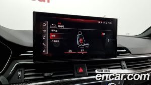 Audi S4 3.0 TFSI 4WD 2023 года из Южной Кореи