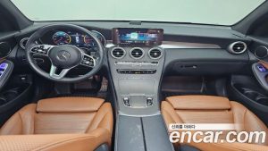 Mercedes-Benz GLC-Class GLC300 4MATIC Coupe 2023 года из Южной Кореи