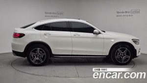 Mercedes-Benz GLC-Class GLC300 4MATIC Coupe 2023 года из Южной Кореи