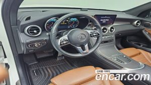 Mercedes-Benz GLC-Class GLC300 4MATIC Coupe 2023 года из Южной Кореи