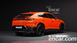 Lamborghini Urus 4.0 V8 SE 2025 года из Южной Кореи
