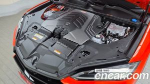 Lamborghini Urus 4.0 V8 SE 2025 года из Южной Кореи