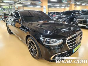 Mercedes-Benz S-Class S350 d 4MATIC 2025 года из Южной Кореи
