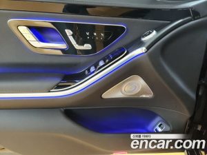 Mercedes-Benz S-Class S350 d 4MATIC 2025 года из Южной Кореи