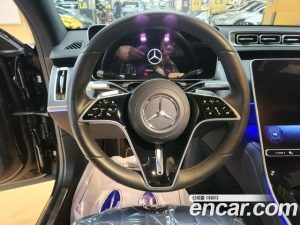 Mercedes-Benz S-Class S350 d 4MATIC 2025 года из Южной Кореи