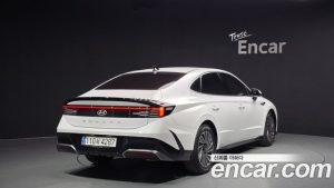 Hyundai Sonata Exclusive 2024 года из Южной Кореи