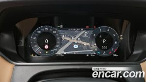 Land Rover Range Rover Velar 3.0 P400 Dynamic HSE 2025 года из Южной Кореи