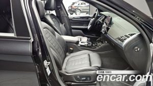 BMW X4 xDrive M40i 2024 года из Южной Кореи