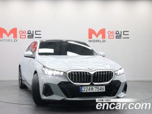 BMW 5-Series 520i M Sport 2024 года из Южной Кореи