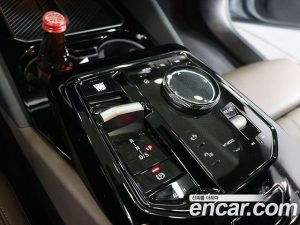 BMW 5-Series 520i M Sport 2024 года из Южной Кореи