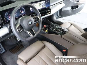 BMW 5-Series 520i M Sport 2024 года из Южной Кореи
