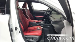 Lexus UX 2.0 F-Sport 2WD 2022 года из Южной Кореи
