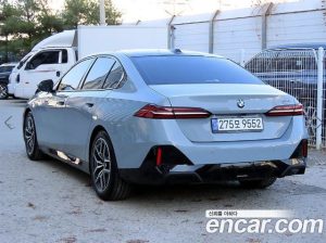 BMW 5-Series 520i M Sport 2024 года из Южной Кореи