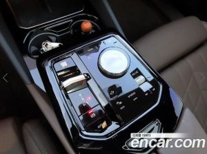 BMW 5-Series 520i M Sport 2024 года из Южной Кореи