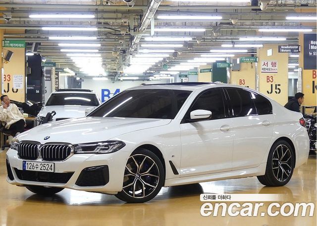 BMW 5-Series 530i xDrive M Sport 2023 года из Кореи