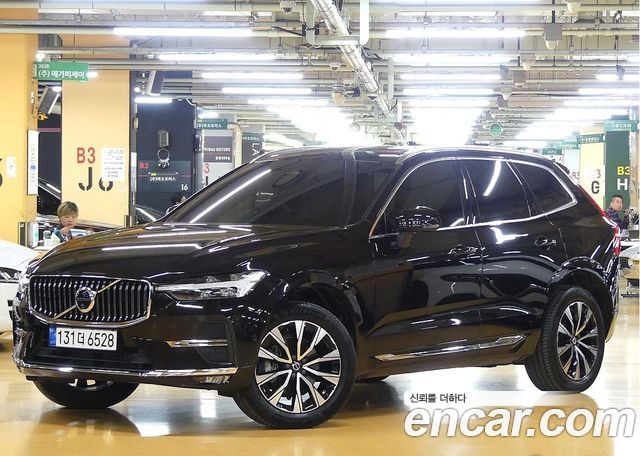 Volvo XC60 B5 ULTIMATE Bright 2024 года из Кореи