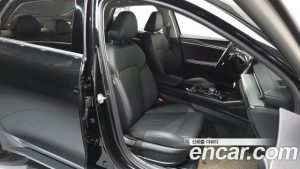 Kia K5 2.0 2024 года из Южной Кореи