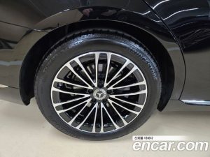 Mercedes-Benz S-Class S350 d 4MATIC 2024 года из Южной Кореи