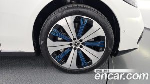 Mercedes-Benz EQS EQS450+ 2023 года из Южной Кореи