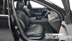 Mercedes-Benz S-Class S450L 4MATIC 2023 года из Южной Кореи