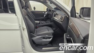 Volkswagen Atlas 2.0 TSI R-LINE 7-Seater 2025 года из Южной Кореи