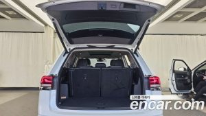 Volkswagen Atlas 2.0 TSI R-LINE 7-Seater 2025 года из Южной Кореи