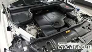 Mercedes-Benz GLE-Class GLE450 4MATIC 2025 года из Южной Кореи