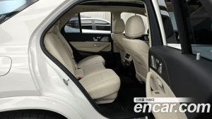 Mercedes-Benz GLE-Class GLE450 4MATIC 2025 года из Южной Кореи