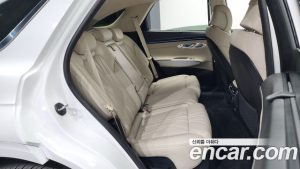 Genesis GV70 2.5T Бензин AWD 2025 года из Южной Кореи