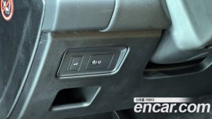 Land Rover Discovery D350 Dynamic HSE 2025 года из Южной Кореи