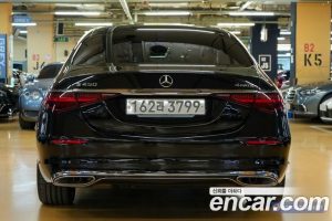 Mercedes-Benz S-Class S450L 4MATIC 2024 года из Южной Кореи